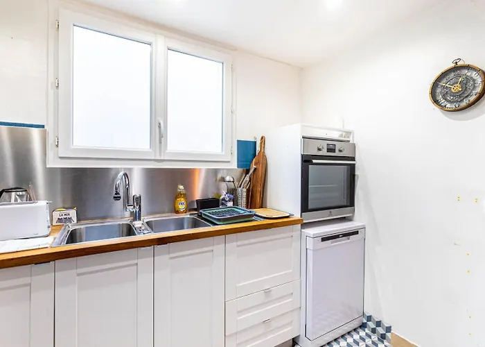Guestready - Charming Retreat In La Roquette